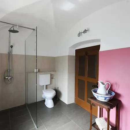 Resort Vidmar - Baroque Villa Near Bled Lesce (Upper Carniola)