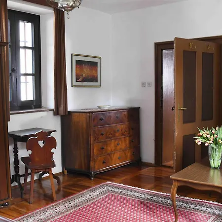 Resort Vidmar - Baroque Villa Near Bled Lesce (Upper Carniola)