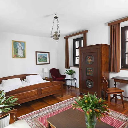 Resort Vidmar - Baroque Villa Near Bled