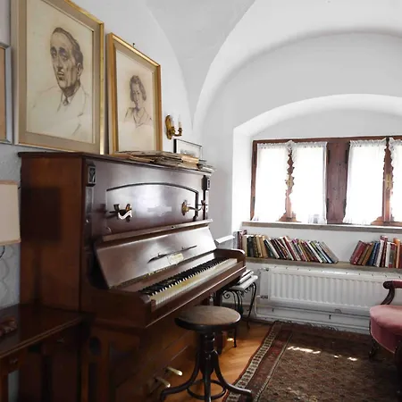 Resort Vidmar - Baroque Villa Near Bled Holiday home