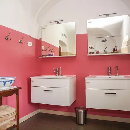 Resort Vidmar - Baroque Villa Near Bled *